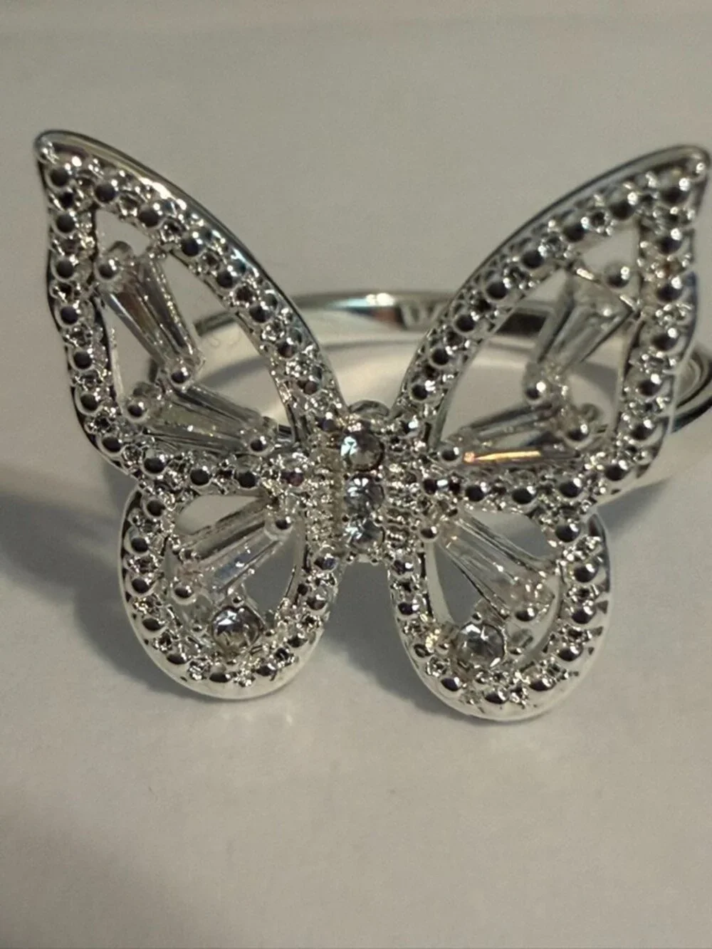 STUNNING Silver-Plated CZ Butterfly Statement Ring - Size 7 | Versatile Bling 🦋